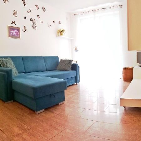 Ferienwohnung Zielone Tarasy Z Ogrodkiem Kolberg Exterior foto
